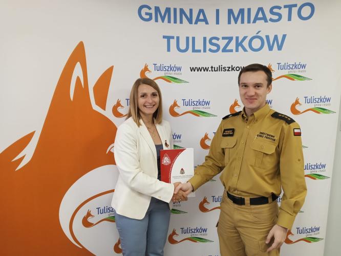 Umowa na wsparcie finansowe w zakupie skokochronu ratowniczego podpisana.