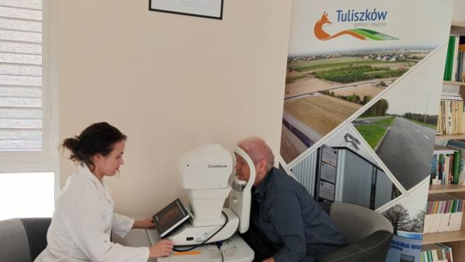 Bezpłatne badania wzroku pod kątem retinopatii cukrzycowej.