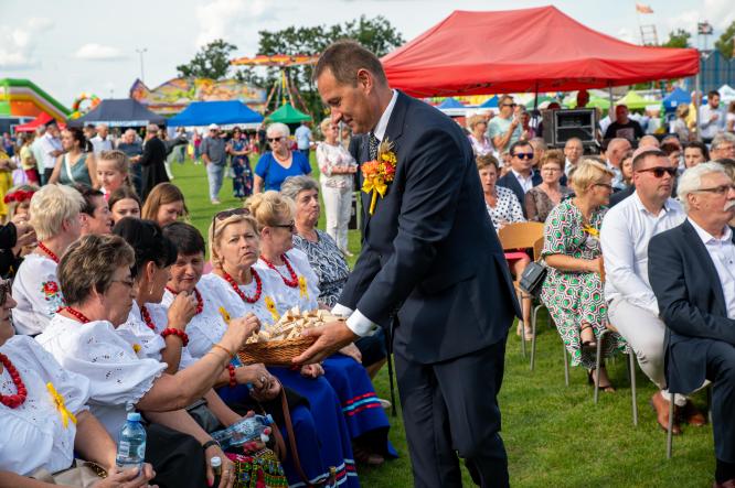 Dożynki Powiatowo- Gminno- Parafialne.